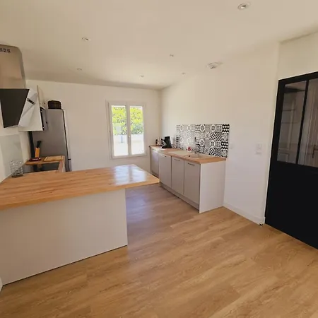 Maison De Entiere A 10 Mn De La Rochelle Hébergement de vacances Dompierre-sur-Mer