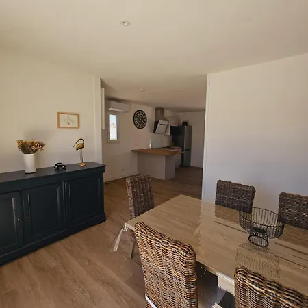 Dom wakacyjny Maison De Entiere A 10 Mn De La Rochelle