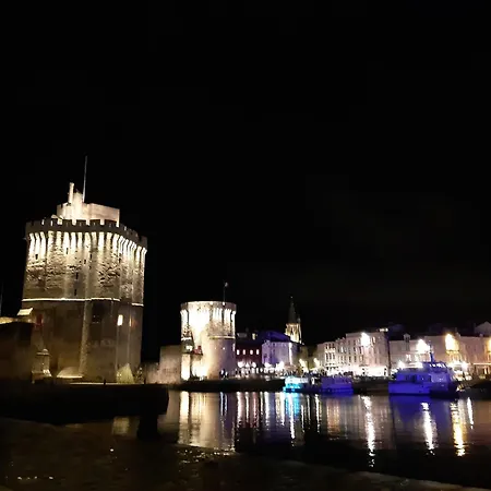 Maison De Entiere A 10 Mn De La Rochelle Hébergement de vacances