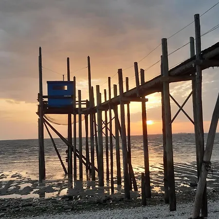 Dom wakacyjny Maison De Entiere A 10 Mn De La Rochelle *